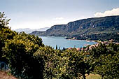 Lago di Garda, Costa degli Ulivi - Vista sul golfo del Garda dalla Rocca.